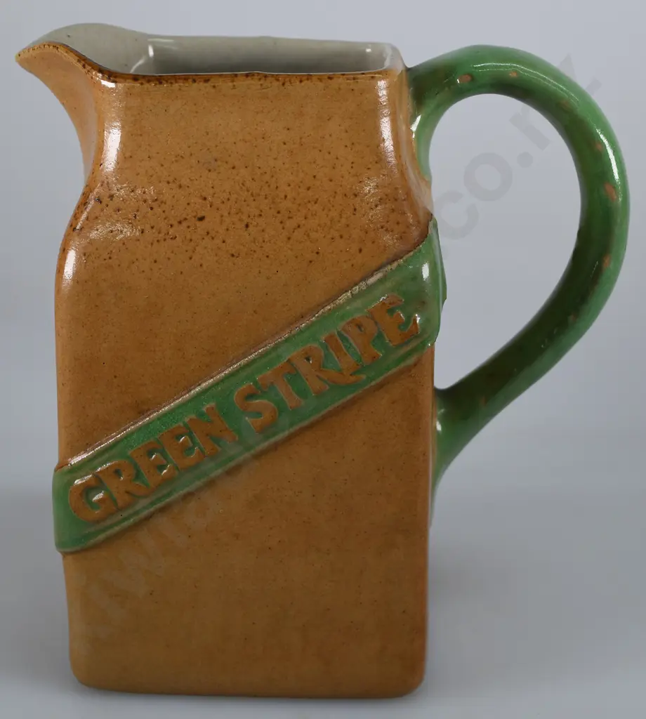 USHER'S GREEN STRIPE WHISKY WATER JUG Image 1++