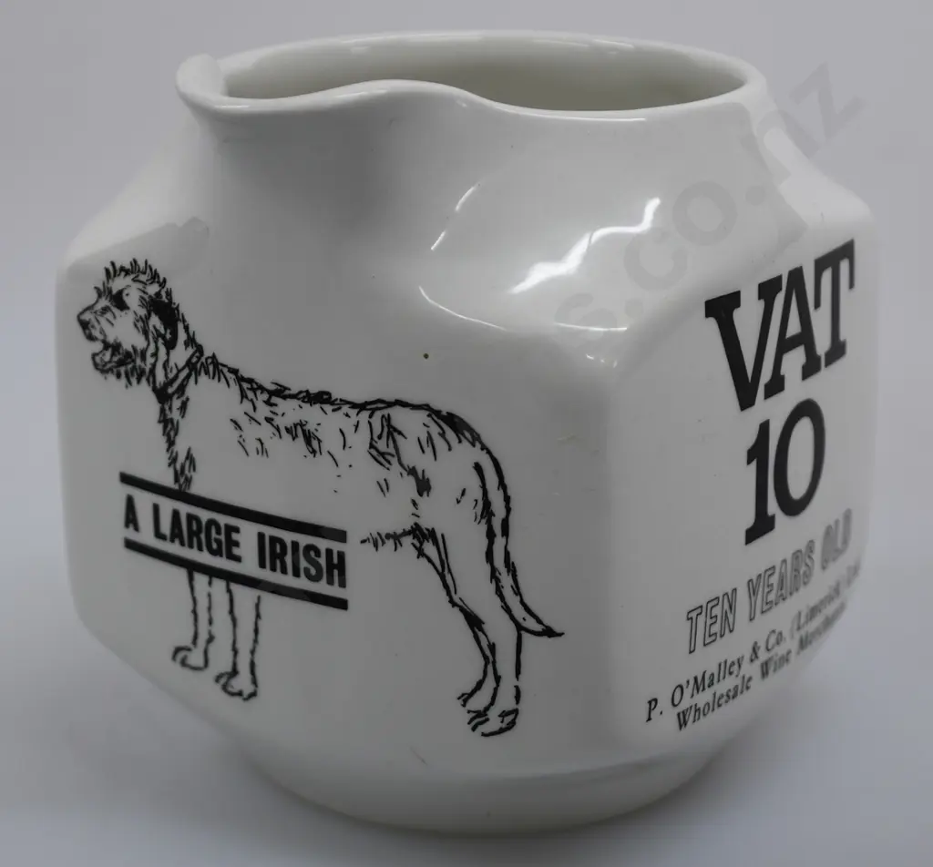 VAT 10 SCOTCH WHISKY WATER JUG Image 1++
