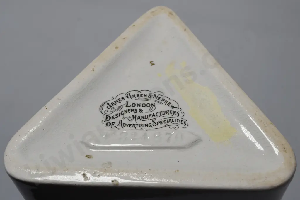 WALKER'S KILMARNOCK WHISKY WATER JUG Image 1++