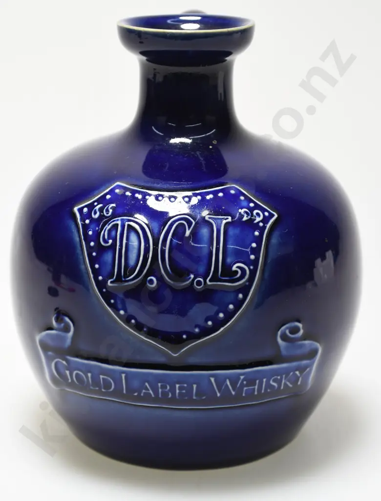 DCL GOLD LABEL WHISKY JUG Image 1++