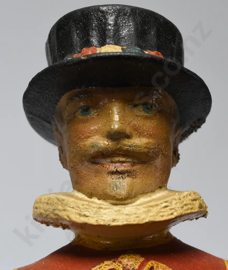 BEEFEATER GIN ADVERTISING FIGURE Image 1++