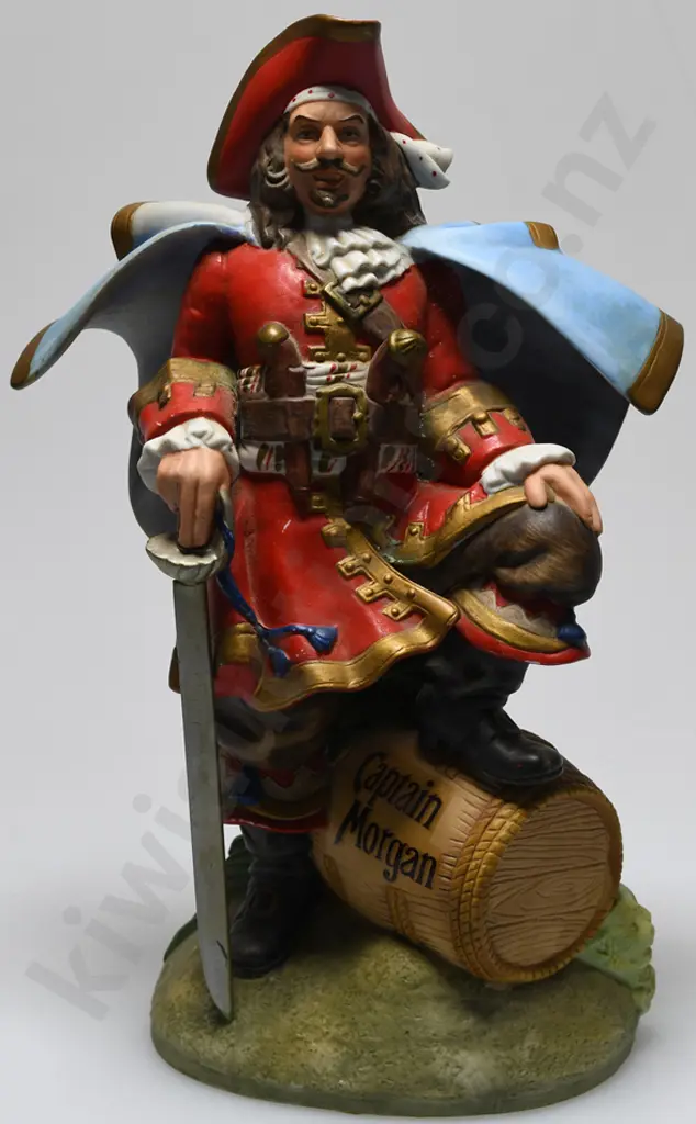 CAPTAIN MORGAN ADVERTISING FIGURE Image 1++