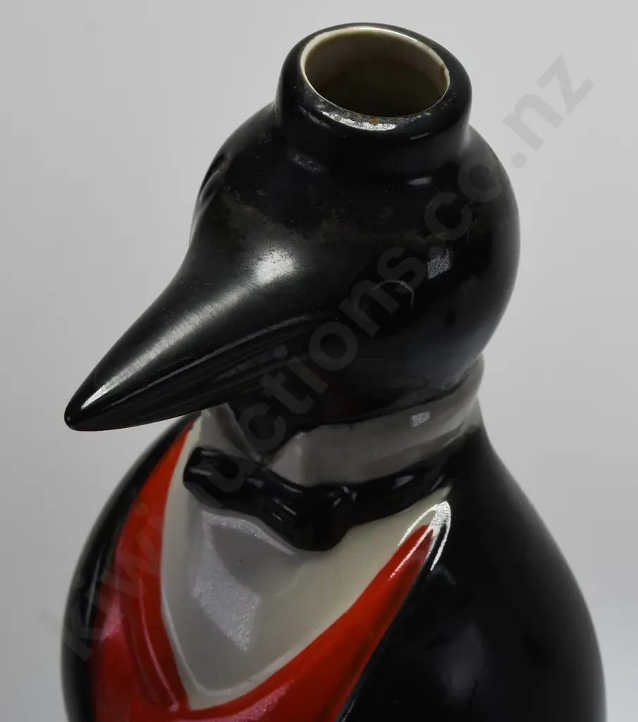 OLD CROW CERAMIC DECANTER Image 1++