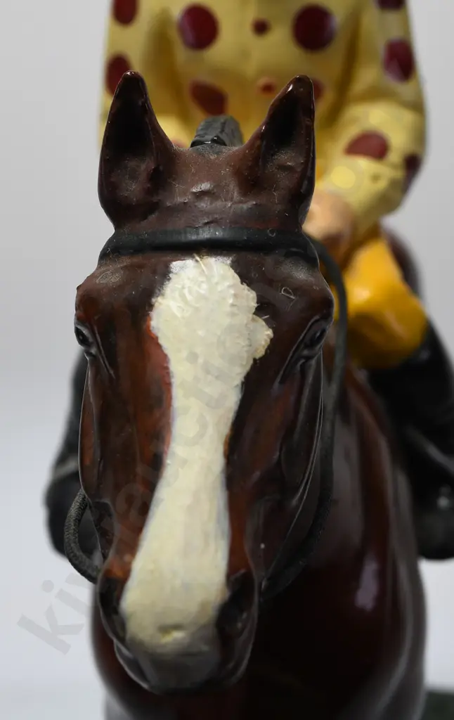 ST LEGER SCOTCH HORSE AND JOCKEY FIGURE Image 1++