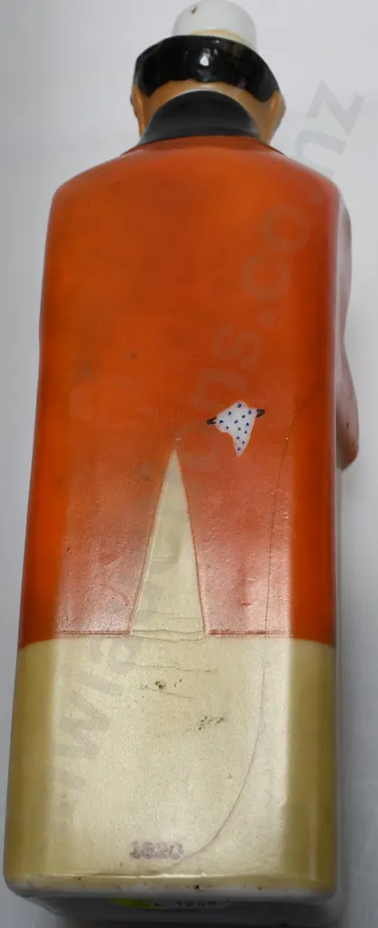JOHNNIE WALKER GLASS DECANTER Image 1++