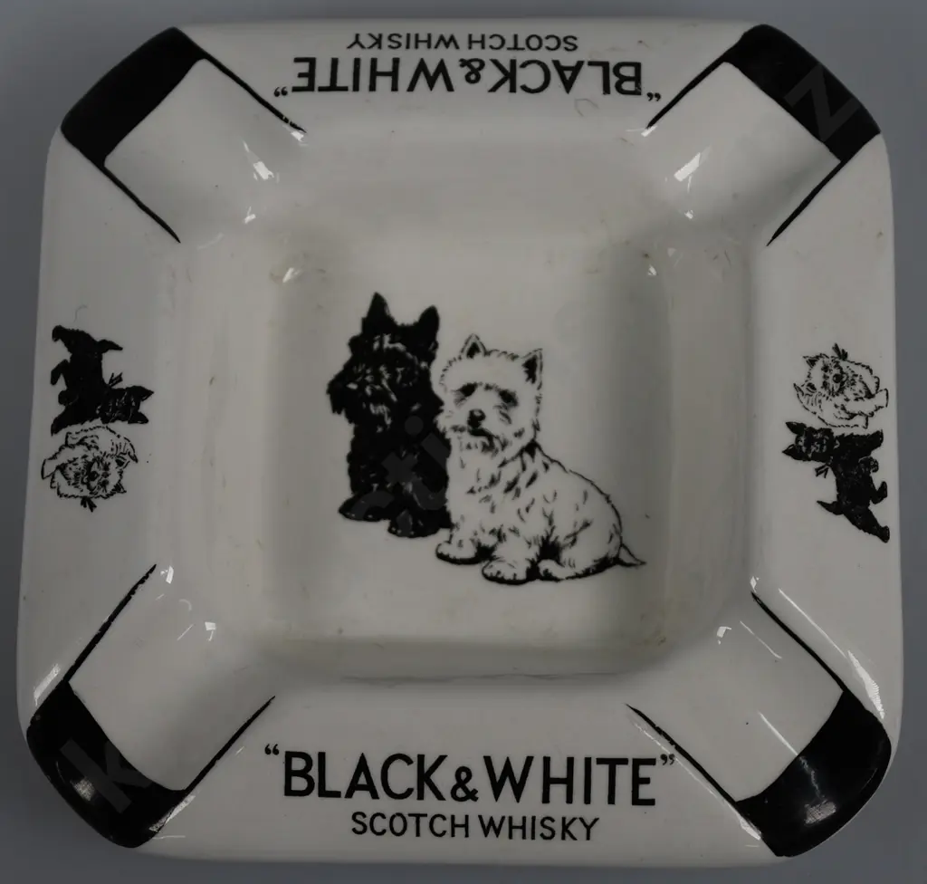 BLACK & WHITE WHISKY ASHTRAYS Image 1++