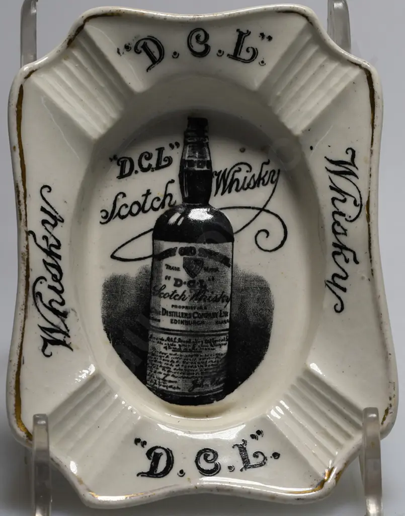 DCL WHISKY ASHTRAY Image 1++