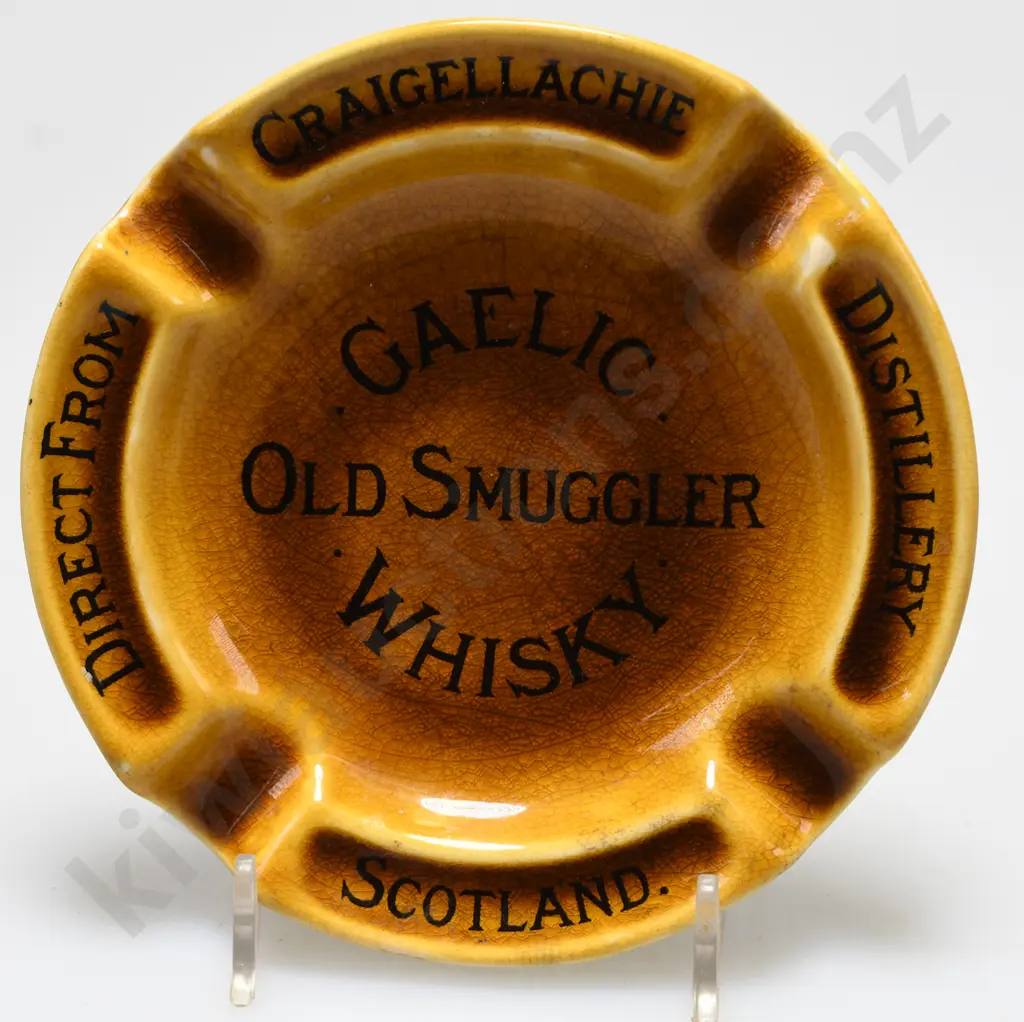 GAELIC OLD SMUGGLER WHISKY ASHTRAY Image 1++