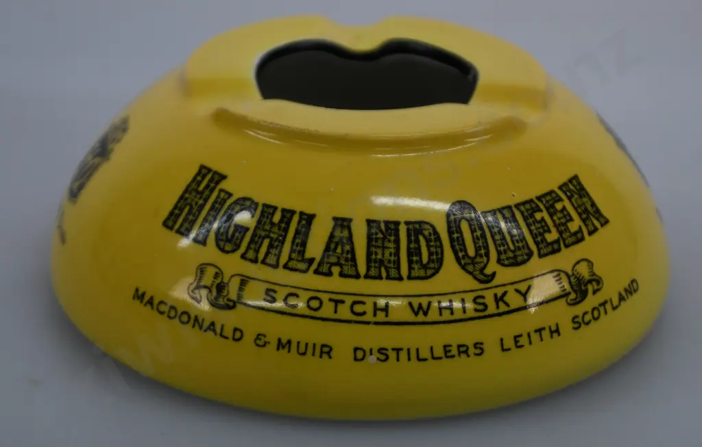 HIGHLAND QUEEN SCOTCH WHISKY ASHTRAY Image 1++