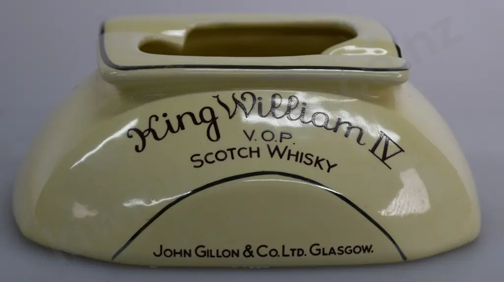 KING WILLIAM IV SCOTCH WHISKY ASHTRAY Image 1++