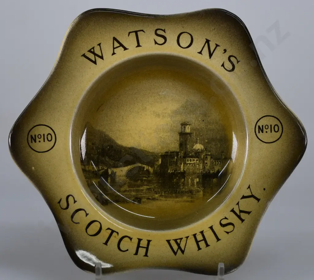 WATSON'S NO 10 SCOTCH WHISKY ASHTRAY Image 1++