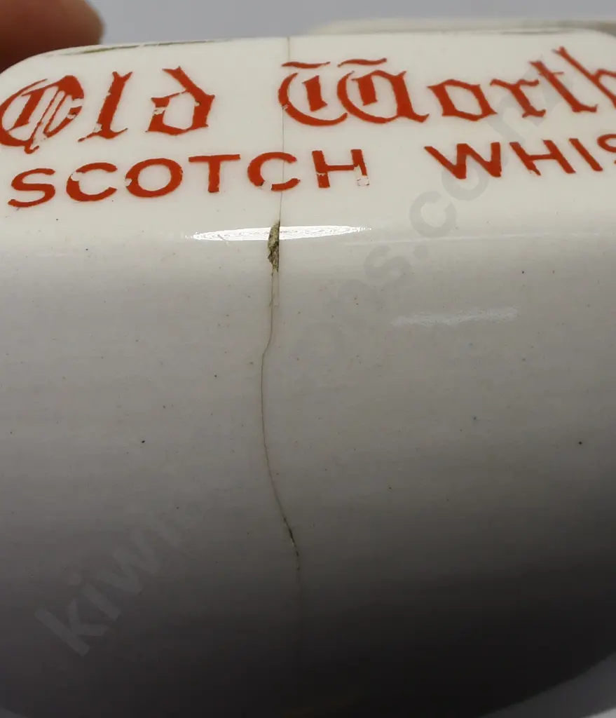McNISH / OLD WORTHY / WATASONS WHISKY ADVERTISING ASHTRAYS Image 1++