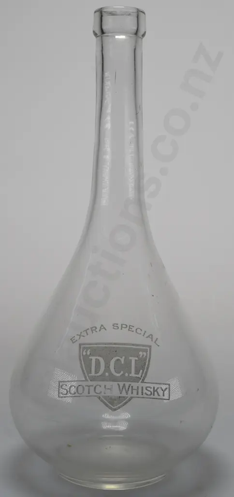 DCL SCOTCH WHISKY GLASS DECANTER Image 1++