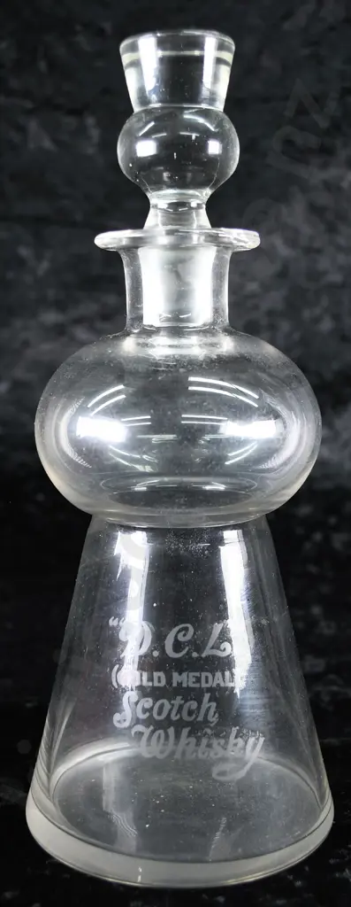 DCL SCOTCH WHISKY DECANTER Image 1++