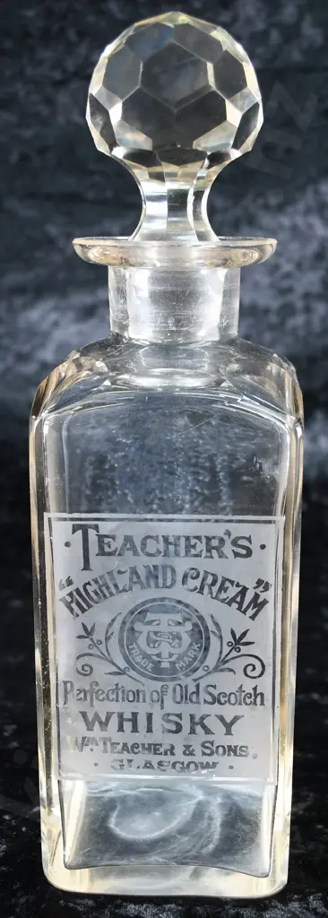 TEACHER'S HIGHLAND CREAM WHISKY Image 1++