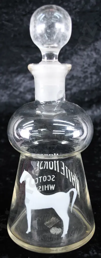 WHITE HORSE SCOTCH WHISKY DECANTER Image 1++