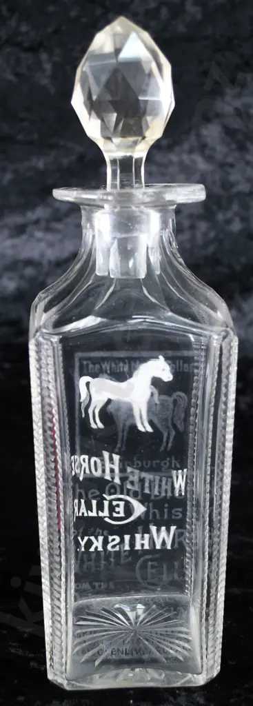 WHITE HORSE SCOTCH WHISKY DECANTER Image 1++