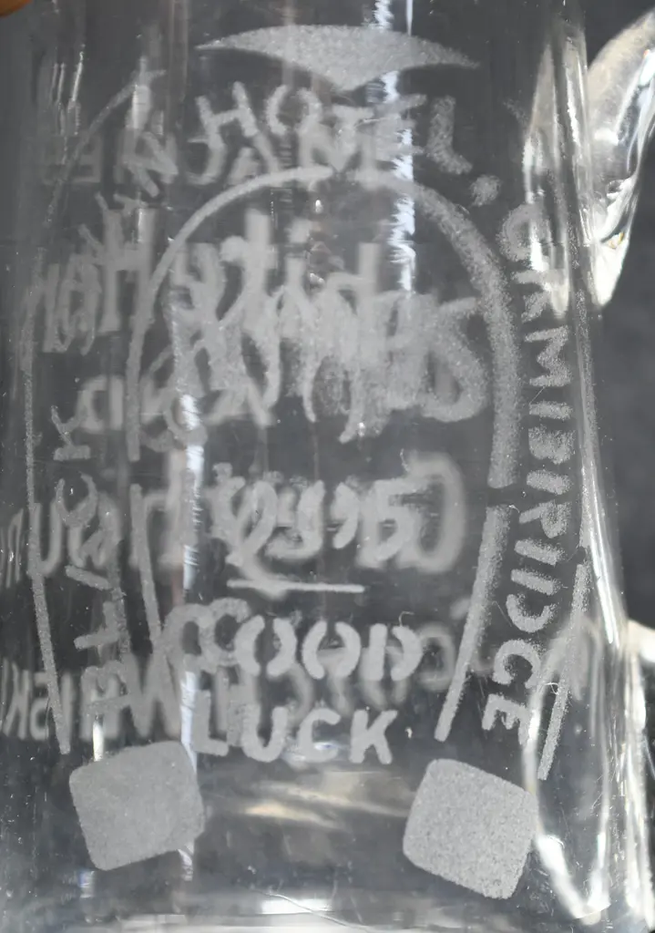 MACKIE'S WHITE HORSE & GREYHOUND GLASS WATER JUG Image 1++