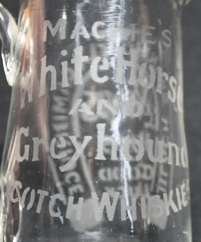 MACKIE'S WHITE HORSE & GREYHOUND GLASS WATER JUG Image 1++