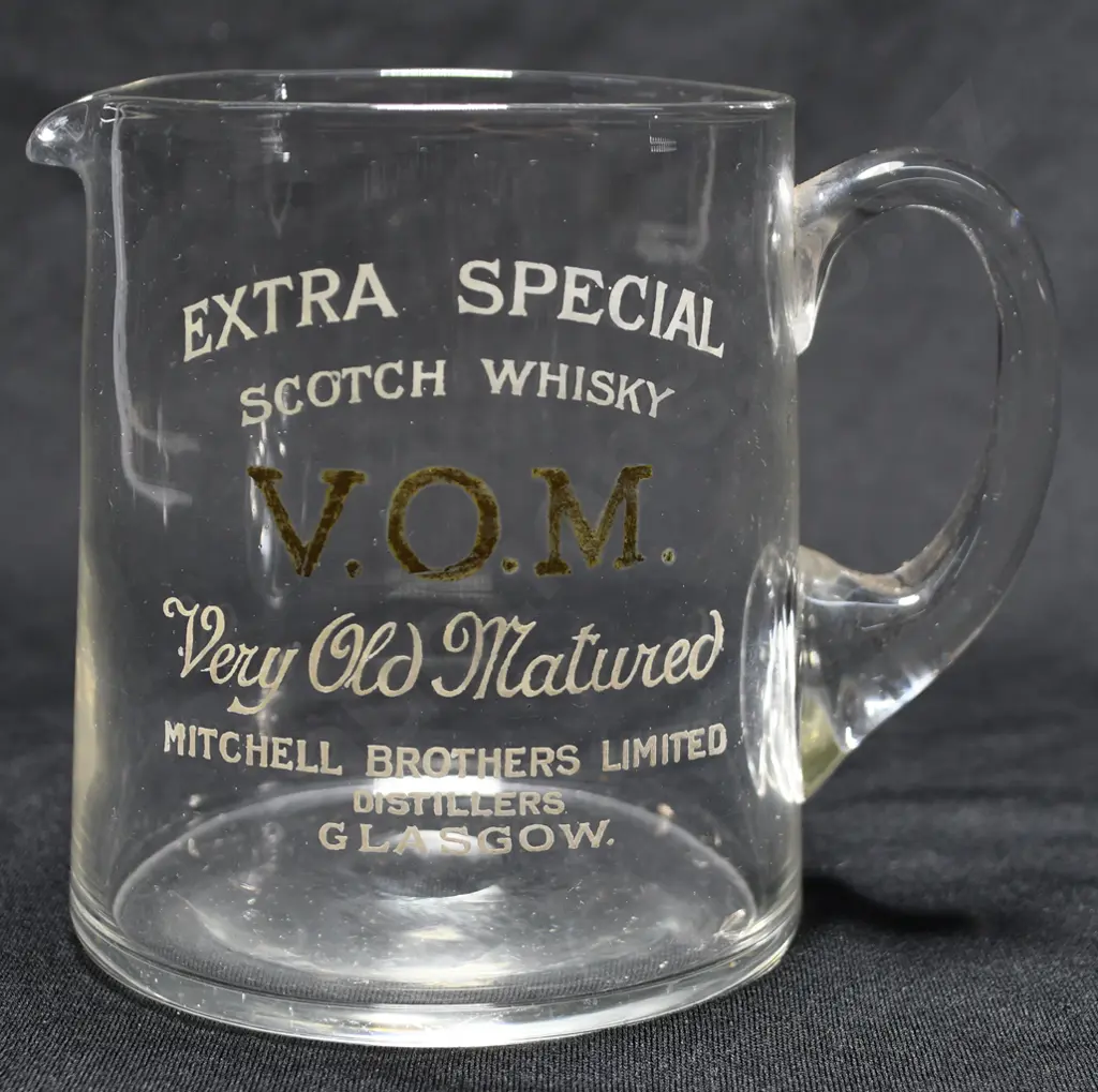 MITCHELL BROTHERS GLASGOW GLASS JUG Image 1++
