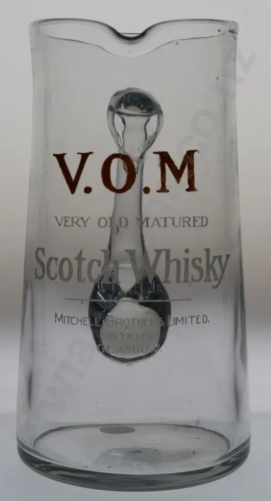 MITCHELLS GLASGOW GLASS JUG Image 1++