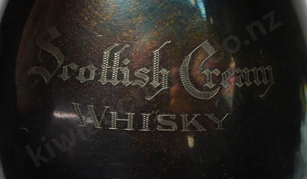 METAL WHISKY WATER JUGS Image 1++