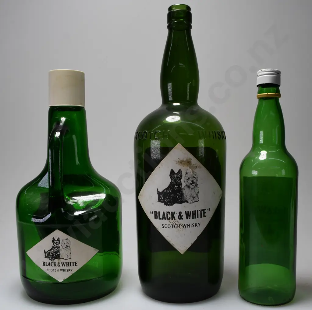 BLACK & WHITE WHISKY BOTTLES ETC Image 1++