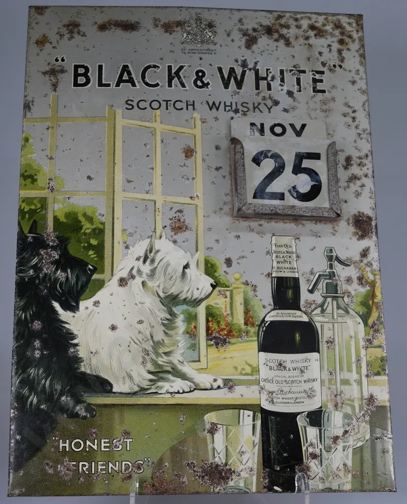 BLACK & WHITE WHISKY PERPETUAL CALENDAR Image 1++
