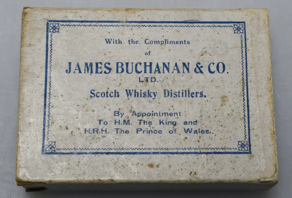 BLACK & WHITE WHISKY PLAYING CARDS Image 1++