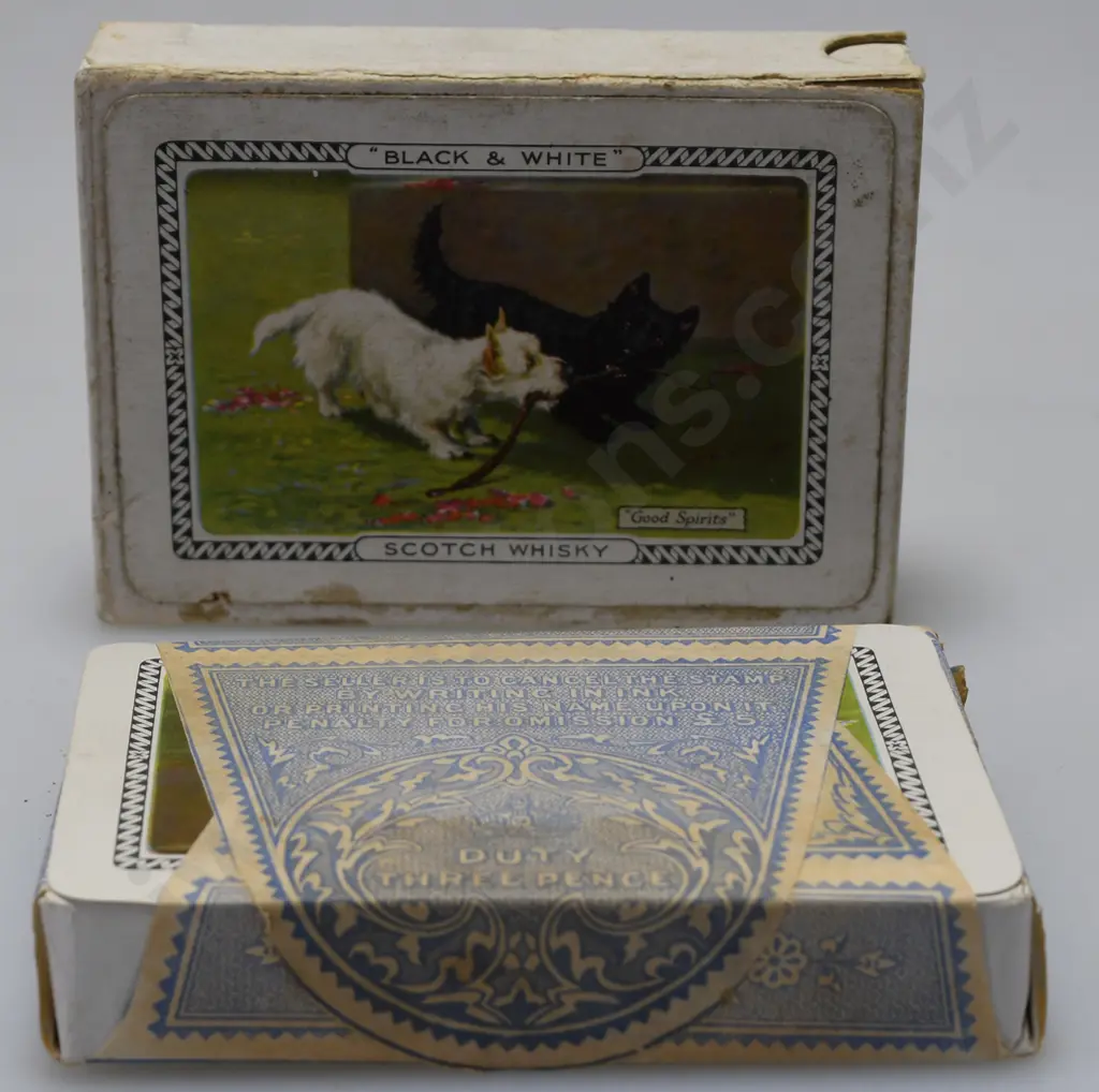 BLACK & WHITE WHISKY PLAYING CARDS Image 1++