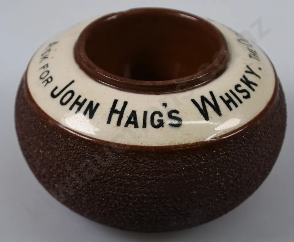 JOHN HAIG'S WHISKY MATCH HOLDER / STRIKER Image 1++