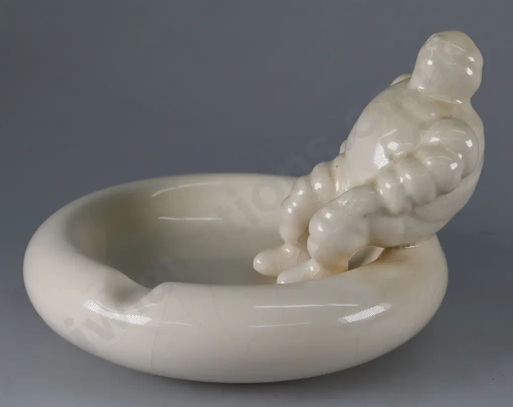 MICHELIN MAN ASHTRAY Image 1++