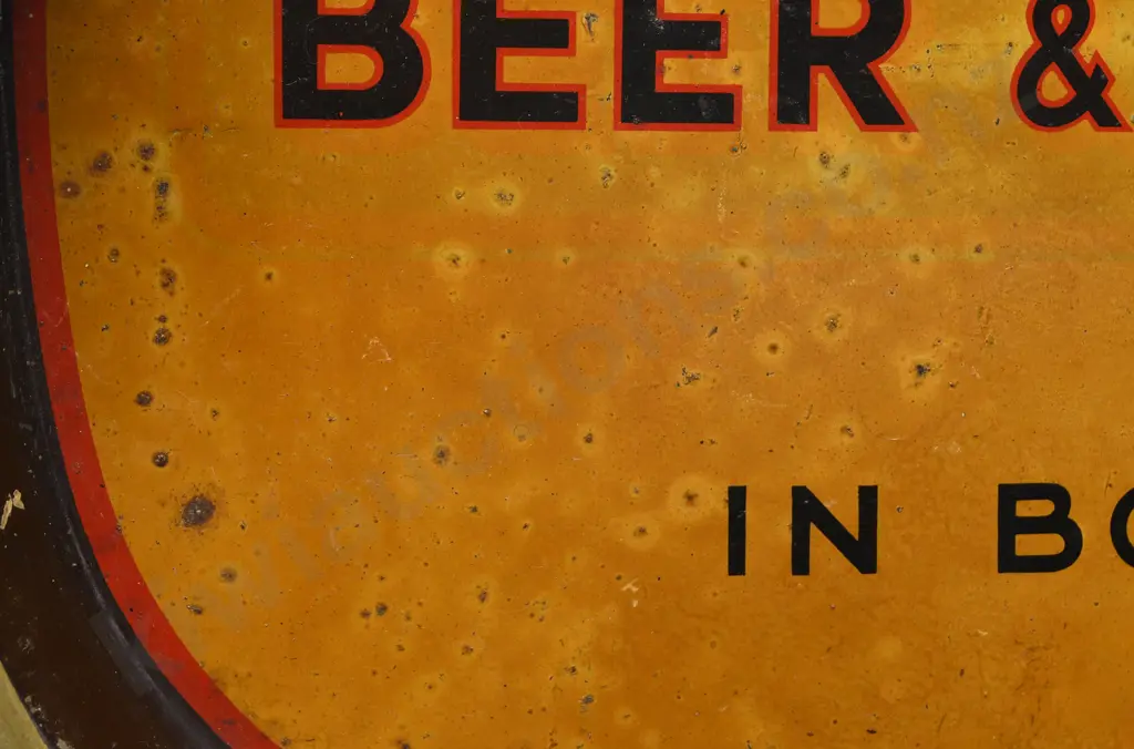 WHITBREAD'S BEER & STOUT IN BOTTLE DRINKS TRAY Image 1++