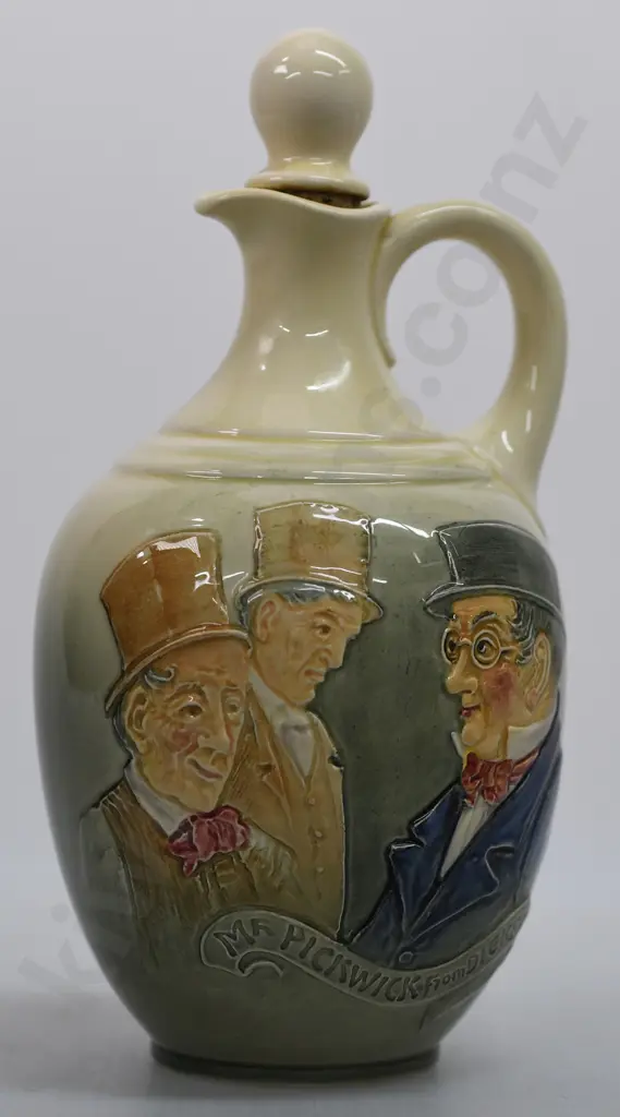 ROYAL DOULTON QUEENSWARE FLASK MR PICKWICK FROM DICKENS Image 1++