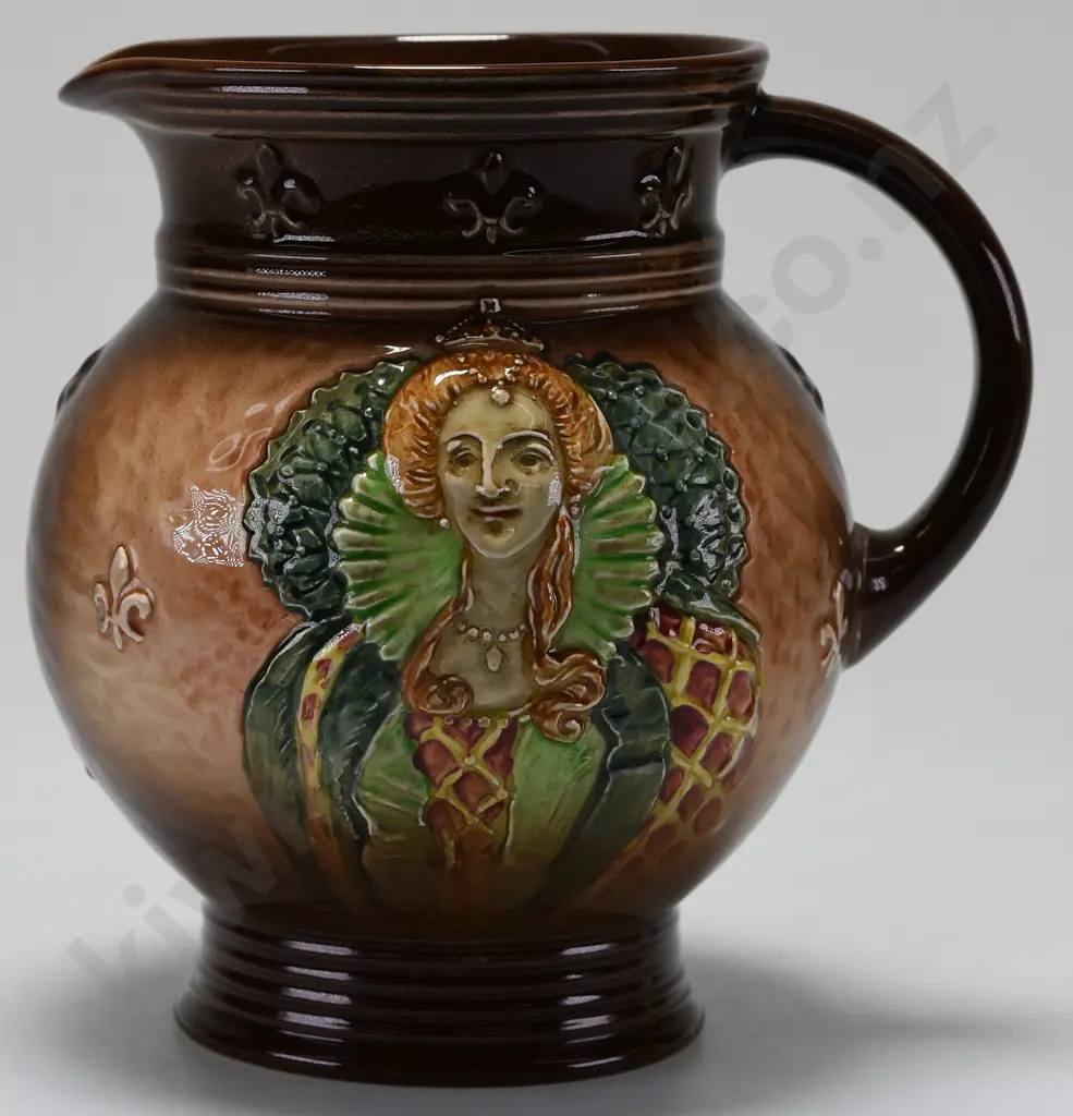 ROYAL DOULTON AIRBRUSH WATER JUG ELIZABETH 1ST Image 1++