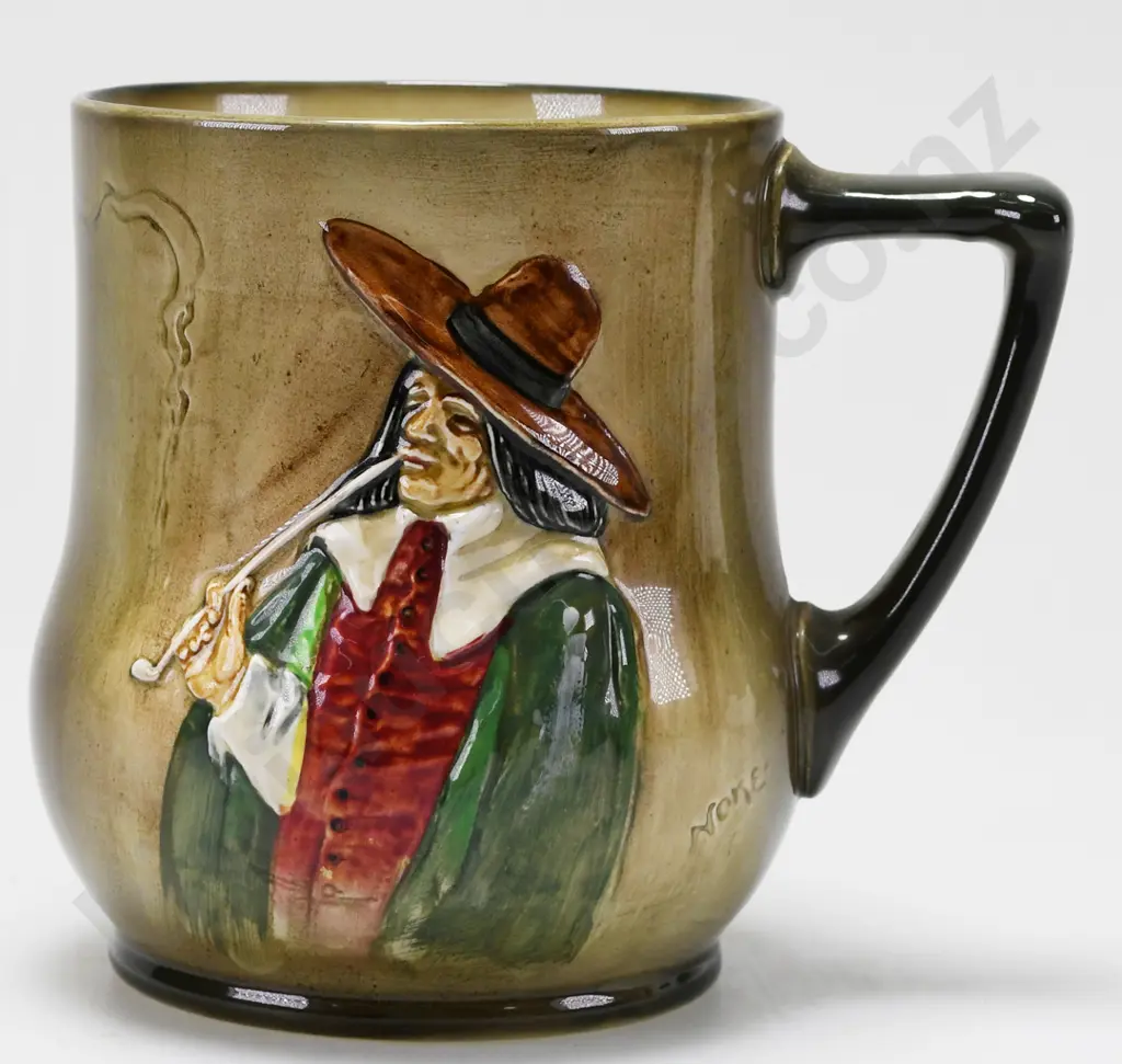 ROYAL DOULTON AIRBRUSHED / GREEN SMOKER TANKARD Image 1++