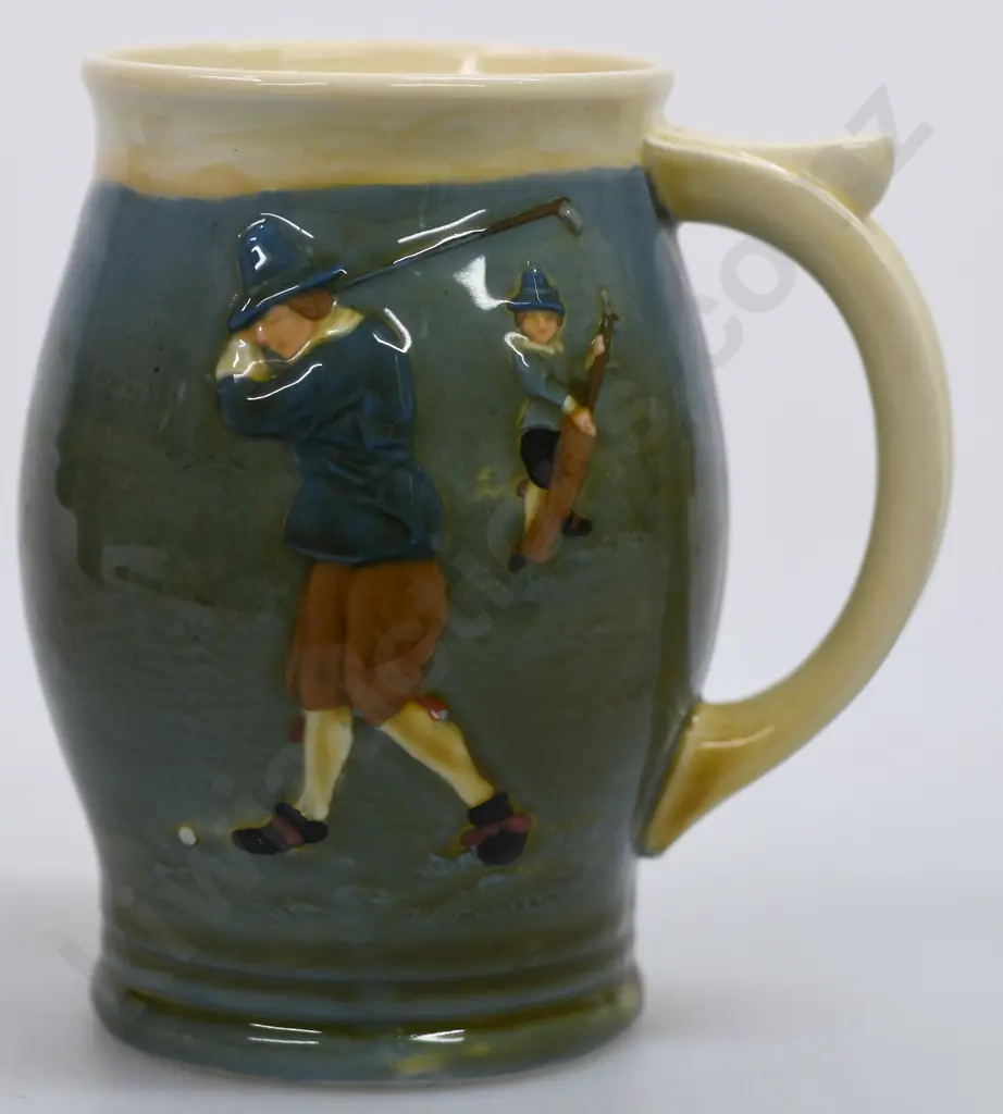 ROYAL DOULTON QUEENSWARE GOLFING JUG Image 1++