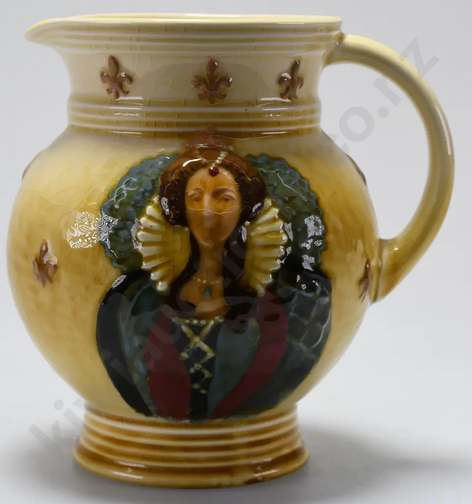 ROYAL DOULTON QUEENSWARE WATER JUG ELIZABETH 1ST Image 1++