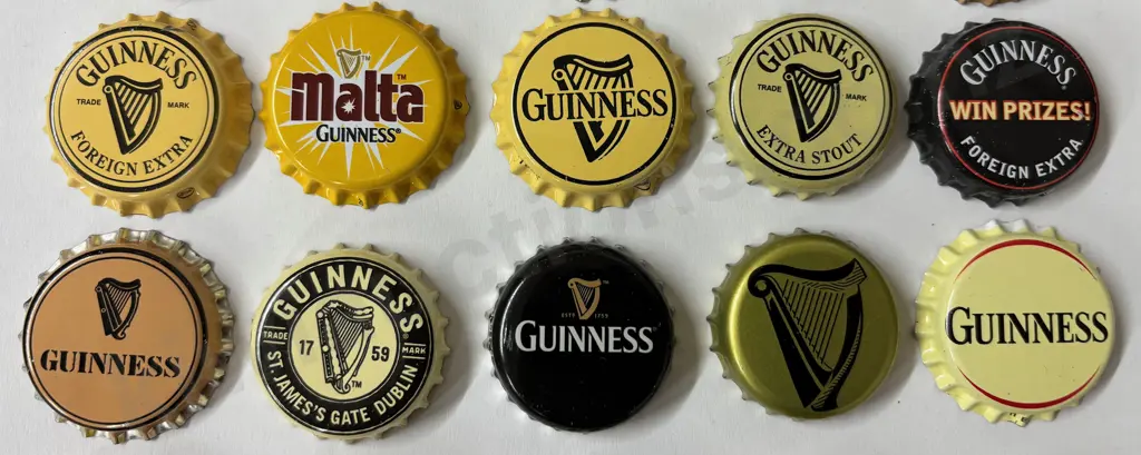 GUINNESS BOTTLE CAPS 25 DIFFERENT Image 1++