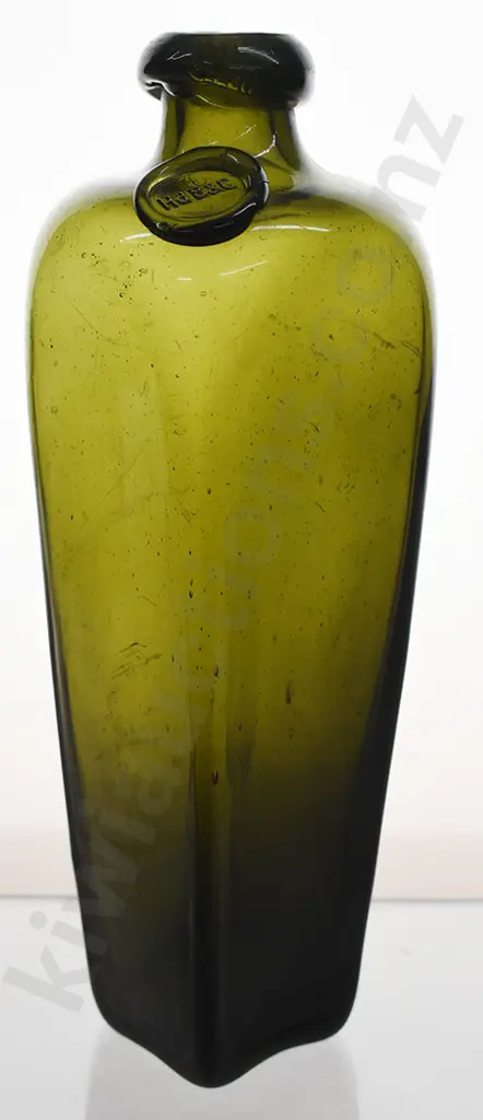 HdB & C SEALED CASE GIN Image 1++