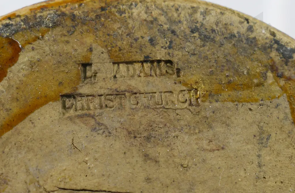 LUKE ADAMS SMALL STONE JAR Image 1++