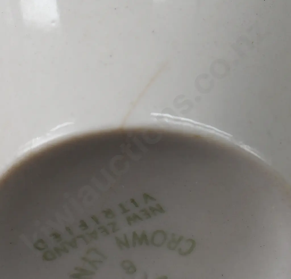CROWN LYNN ADVERTISING CUPS, KKTH Image 1++
