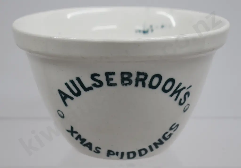 AULSEBROOK'S RUSKS/XMAS PUDDING BOWL SMALL Image 1++