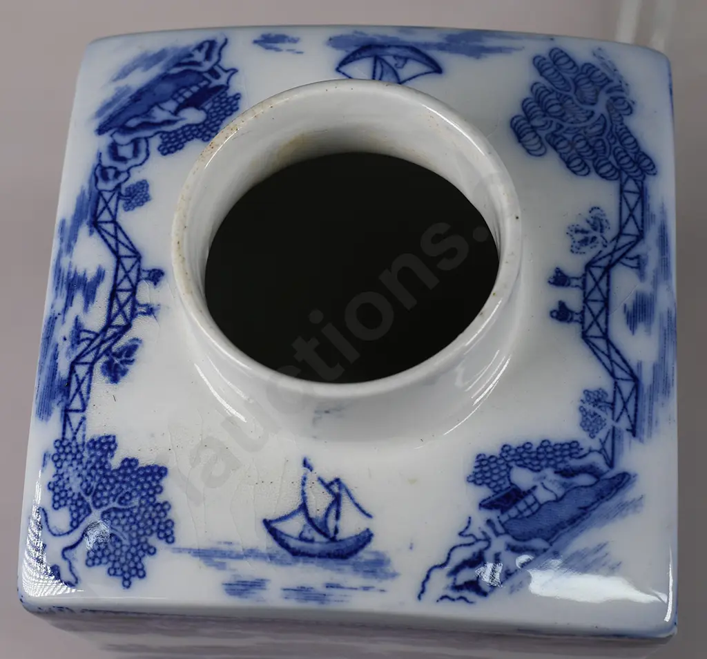 RINGTONS LTD TEA CANNISTER Image 1++