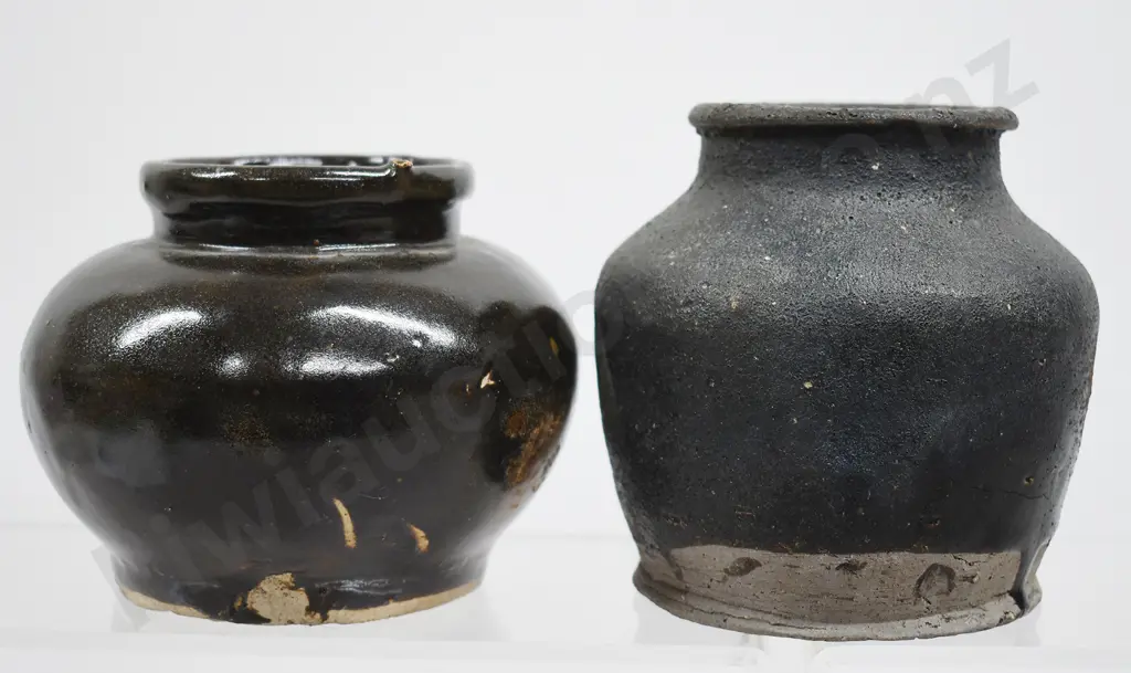 ASSORTED CHINESE FOOD POTS, TIGER WHISKIES, SOY Image 1++