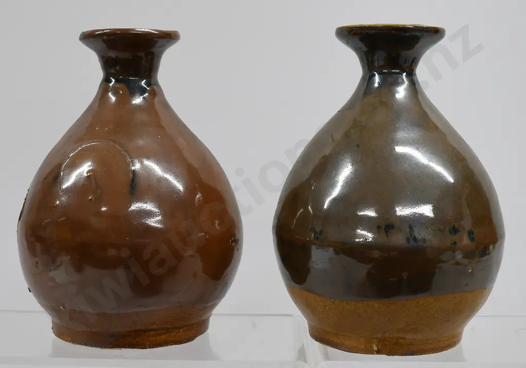 ASSORTED CHINESE FOOD POTS, TIGER WHISKIES, SOY Image 1++