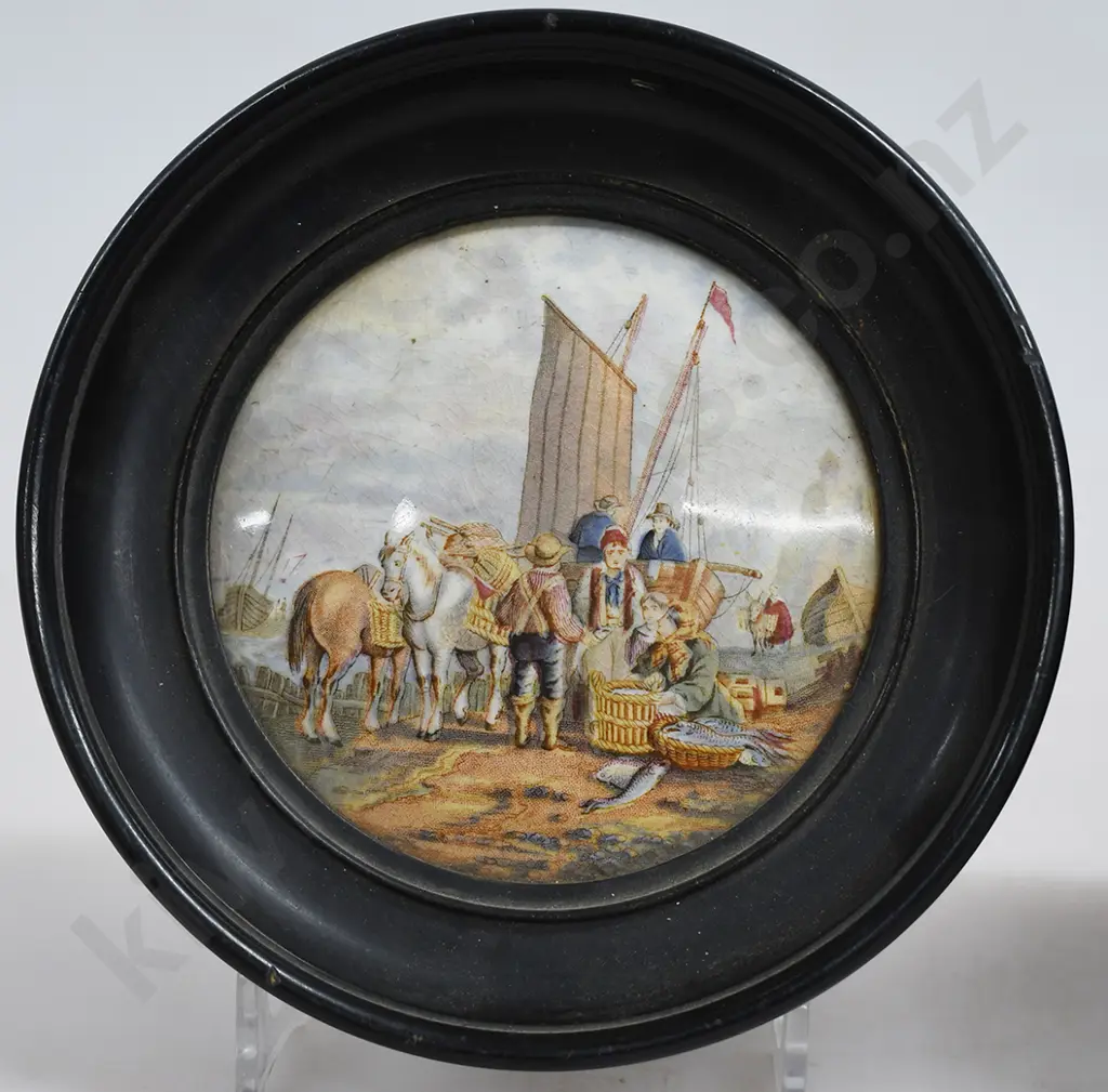 FRAMED PRATT POT LIDS Image 1++