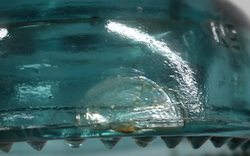 ASSORTED GLASS INSULATORS Image 1++