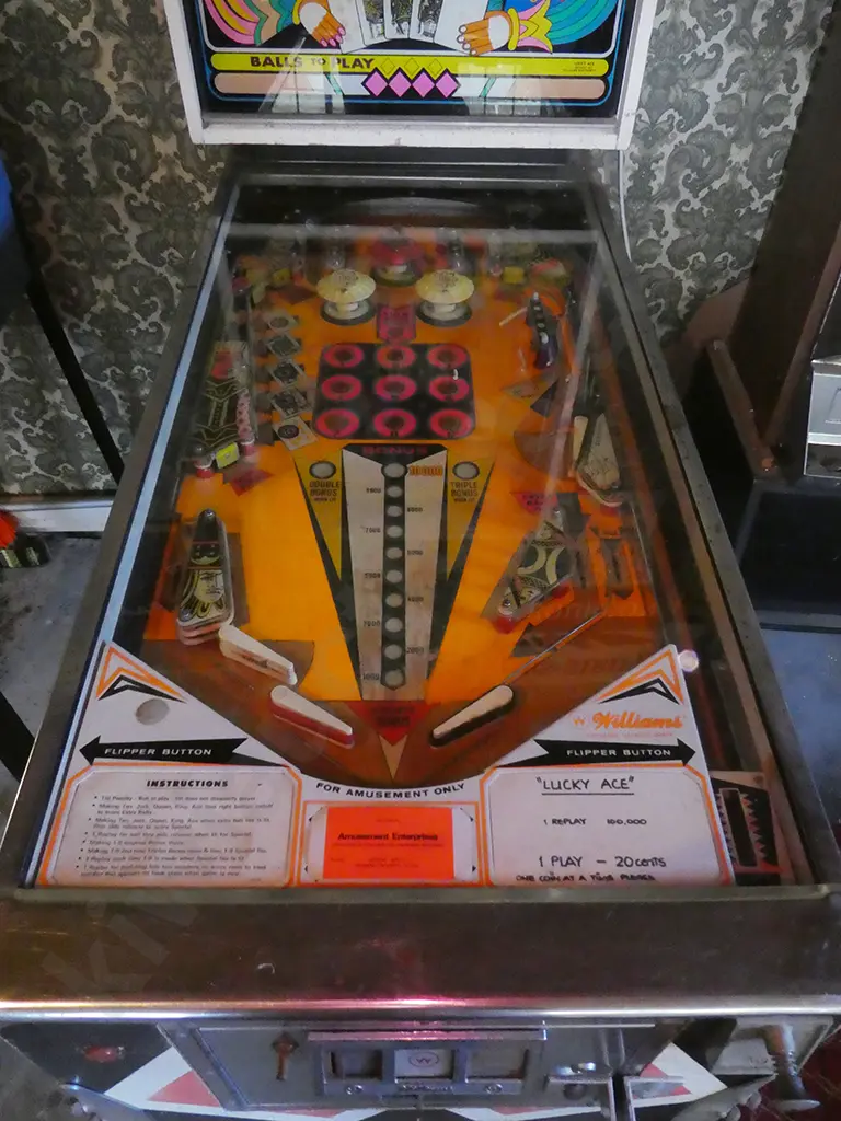 WILLIAMS LUCK ACE PIN BALL MACHINE Image 1++