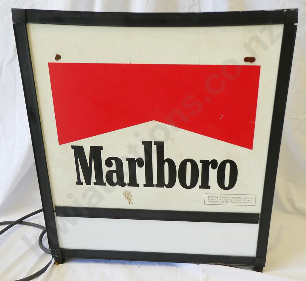 MARLBOROUGH CIGARETTES DOUBLE SIDED ADVERTISING DISPLAY Image 1++